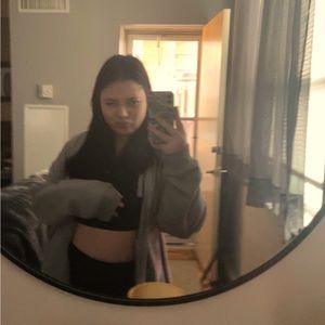 Meet your Posher, Julia